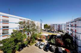 Spacious apartment in Portimão with urban views Spacious apartment in Portimão with urban views