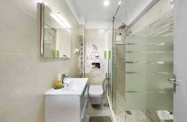 Spacious apartment in Portimão with urban views Spacious apartment in Portimão with urban views