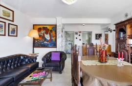 Spacious apartment in Portimão with urban views Spacious apartment in Portimão with urban views