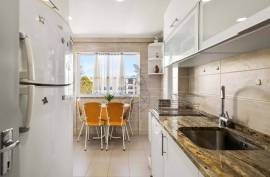Spacious apartment in Portimão with urban views Spacious apartment in Portimão with urban views