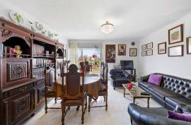 Spacious apartment in Portimão with urban views Spacious apartment in Portimão with urban views