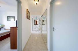 Spacious apartment in Portimão with urban views Spacious apartment in Portimão with urban views