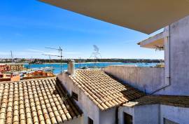 Between the Marina and the historic Fort of Santa Catarina, a unique location where history meets the sea - Praia da Rocha Between the Marina and the historic Fort of Santa Catarina, a unique location where history meets the sea - Praia da Rocha