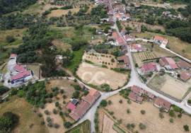 Land with feasibility of construction in Avelar. Land with feasibility of construction in Avelar.