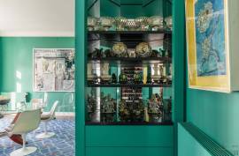 A French Art of Living in the Heart of Lisbon – Architect's Duplex between Estrela and the Parliament