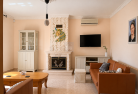 Exceptional 4 Bedroom Villa in Boliqueime | Prime Value-Add Opportunity in the Algarve