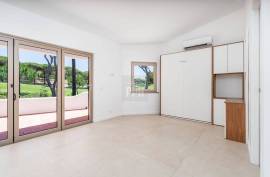 Exceptional Golf Course Residence in the Heart of Vilamoura Exceptional Golf Course Residence in the Heart of Vilamoura