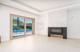Exceptional Golf Course Residence in the Heart of Vilamoura Exceptional Golf Course Residence in the Heart of Vilamoura