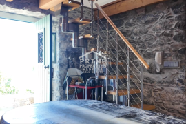 Rustic Enchanting Home with Ocean Views – Madeira Island