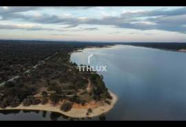 MIXED OWNERSHIP | ~11 ha | GALVEIAS – ALTO ALENTEJO _ Existing housing | Own water | Cork oak forest | Architecture study concluded.