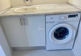 2 Bedroom Apartment - Rua dos Baldaques, Lisbon