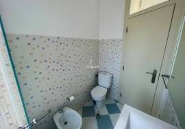 2 Bedroom Apartment - Rua dos Baldaques, Lisbon