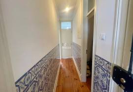 2 Bedroom Apartment - Rua dos Baldaques, Lisbon