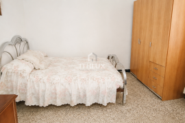 6 BEDROOM HOUSE WITH PATIO IN VILLALBA DE LOS BARROS