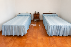 6 BEDROOM HOUSE WITH PATIO IN VILLALBA DE LOS BARROS