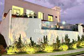 Luxury Villa with 3 Suites, Elevator and Heated Pool | Casalbuono Condominium, Limeira