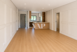 Renovated 3 Bedroom Apartment in Vilamoura Prestigious Condominium with Swimming Pool Renovated 3 Bedroom Apartment in Vilamoura Prestigious Condominium with Swimming Pool