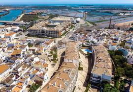 Tavira Centre Top Floor Duplex Apartment with Garage & Pool Tavira Centre Top Floor Duplex Apartment with Garage & Pool