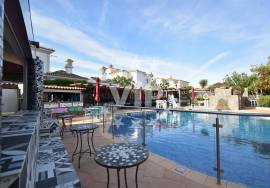 SUCCESSFUL COMMERCIAL BUSINESS - SWIMMING POOL BAR AND RESTAURANT - 15 HOLE CRAZY GOLF COURSE