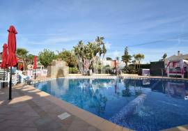 SUCCESSFUL COMMERCIAL BUSINESS - SWIMMING POOL BAR AND RESTAURANT - 15 HOLE CRAZY GOLF COURSE
