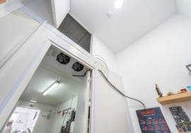 BUTCHER RENOVATED IN 2023 - RUA DE SÃO LUIS - FARO - TRESPASSE