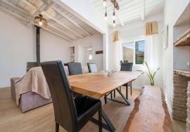 2 BEDROOM VILLA + ANNEX - ONE HOUSE TWO OPPORTUNITIES