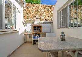 2 BEDROOM VILLA + ANNEX - ONE HOUSE TWO OPPORTUNITIES