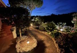Carvoeiro/Porches - Charming 3 bedroom country villa with pool, privacy and Mediterranean gardens