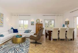 Carvoeiro/Porches - Charming 3 bedroom country villa with pool, privacy and Mediterranean gardens