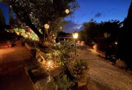Carvoeiro/Porches - Charming 3 bedroom country villa with pool, privacy and Mediterranean gardens