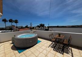 DETACHED HOUSE ON A 783 m² PLOT – BUILT IN 2011 DETACHED HOUSE ON A 783 m² PLOT – BUILT IN 2011