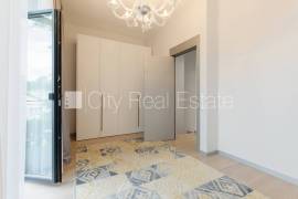 Apartment for rent in Jurmala, 155.00m2