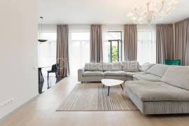 Apartment for rent in Jurmala, 155.00m2