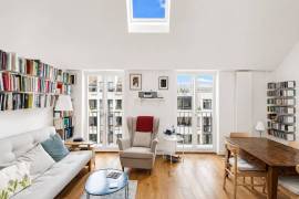 Ready to move! 2-Room Top-Floor Apartment in Berlin-Steglitz