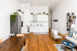 Ready to move! 2-Room Top-Floor Apartment in Berlin-Steglitz Ready to move! 2-Room Top-Floor Apartment in Berlin-Steglitz