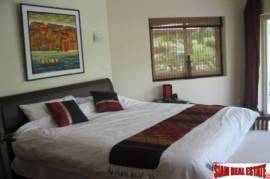 Loch Palm Garden Villas - Two bedroom Golf Course View with Large Swimming Pool for Rent Loch Palm Garden Villas - Two bedroom Golf Course View with Large Swimming Pool for Rent