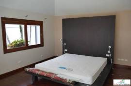 Loch Palm Courtyard - Glorious Family Home with Private Pool and Large Master Bedroom for Rent Loch Palm Courtyard - Glorious Family Home with Private Pool and Large Master Bedroom for Rent