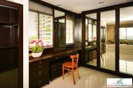 Polo Residence - Pet Friendly Penthouse Residence with a Stunning Park View in Wireless & Near Phloen Chit BTS Polo Residence - Pet Friendly Penthouse Residence with a Stunning Park View in Wireless & Near Phloen Chit BTS