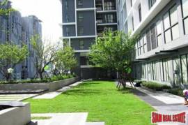 Ideo Mobi Rama 9 - Furnished Studio Apartment in Good Location, Huai Khwang