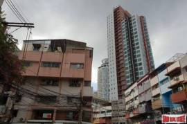 Excellent Business Investment Property with 20 Units in Phra Khanong Excellent Business Investment Property with 20 Units in Phra Khanong