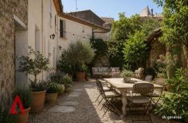 7 room, 167m2 Vineyard residence for sale in Magalas - 299 000 € *