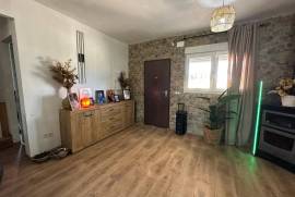 listing listing