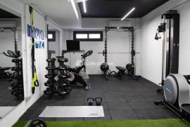 listing listing
