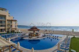 Geräumiges Apartment mit 3 Schlafzimmern und atemberaubendem Meerblick im Obzor Beach Resort