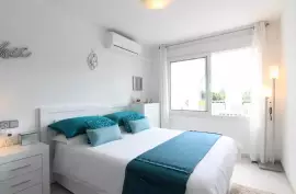 Beautiful 2 bedroom apartment in Moraira