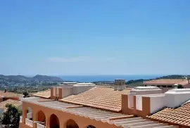 3 Bedroom apartment with sea views in Teulada