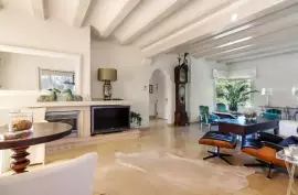 Beautiful 4 Bedroom villa close to the Arenal Jave