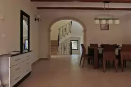 Mediterranean style villa with 4 bedrooms in Javea
