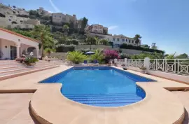 Luxury villa with 3 bedrooms with amazing sea view