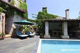 Charming country hotel for sale in the centre of Majorca
